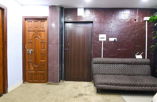 Kolkata Hotel | Hotel O The Red Rose Near Kalikapur