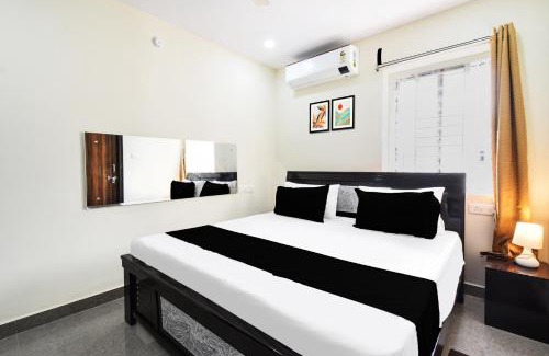 Kukatpally Housing Board Colony Hotel | Hotel O Tripura Grand (Near Nexus Mall)