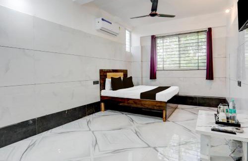 Rau Hotel | Hotel O Univers Inn