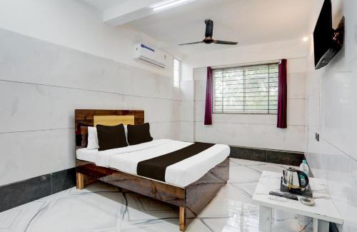 Rau Hotel | Hotel O Univers Inn