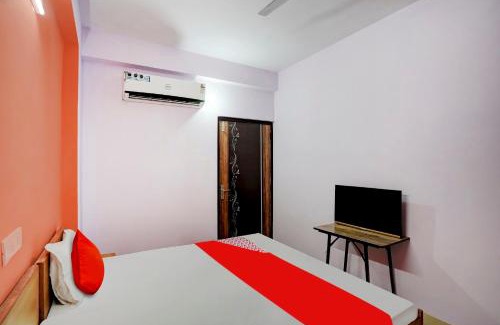 Sector 27 Hotel | Hotel O Wamson Living Classic
