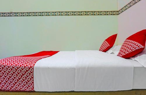 Watampone Hotel | Hotel O Wisma Amrach