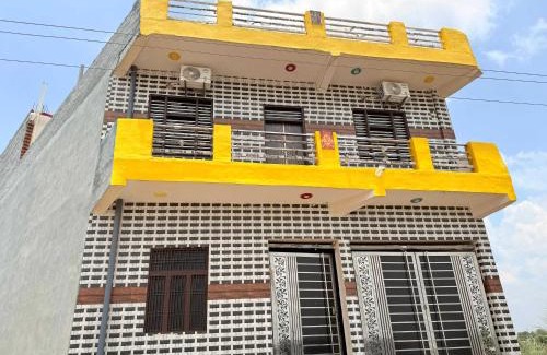 Dadri Hotel | Hotel O X MART