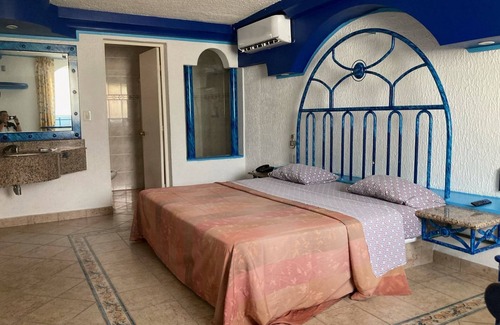 Las Playas Hotel | Hotel Oasis Acapulco