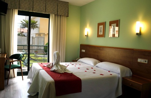 Aios Hotel | Hotel Oca Vermar