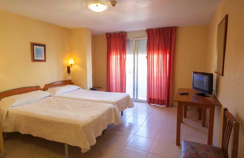 Almunecar Hotel | Hotel Olas de Almuñécar