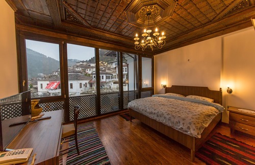 Berat Hotel | Hotel Onufri