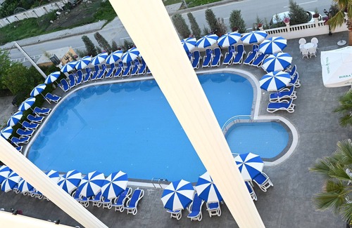Golem Hotel | Hotel Onufri