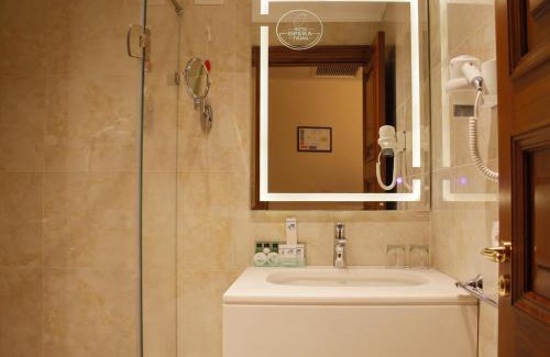 Tirana Hotel | Hotel Opera