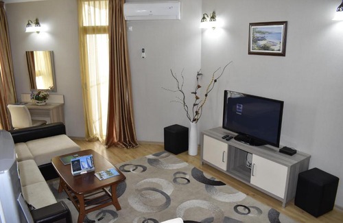 New Boulevard Apartment | Hotel Orbi Plaza