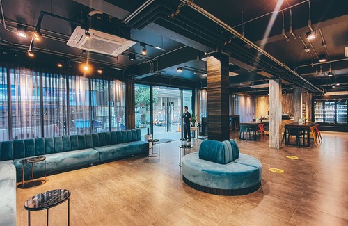 Ratchathewi Hotel | Hotel Ordinary Bangkok