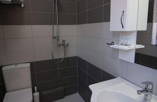 Berat Hotel | Hotel Orestiada