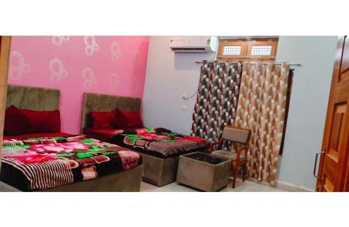 Faizabad Hotel | Hotel ORS Guest House Ram Mandir 2km, Ayodhya Station 1km, NH19 1km