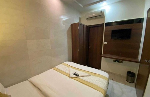Dharavi Hotel | Hotel Palace Residency