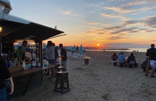 San Giuliano a Mare Hotel | Hotel Paloma Beach Front Chiringuitos Time