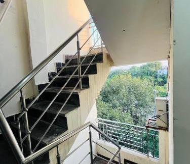 New Delhi Hotel | Hotel Pankha