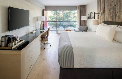 Westside Santa Cruz Hotel | Hotel Paradox, Autograph Collection