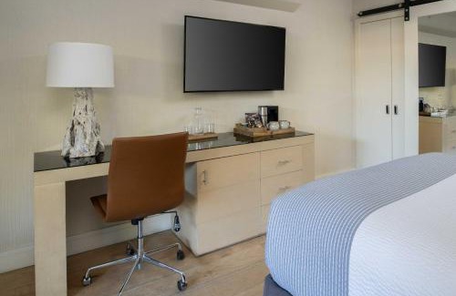 Westside Santa Cruz Hotel | Hotel Paradox, Autograph Collection