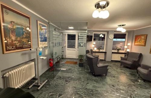 Stadtmitte Hotel | Hotel Paris