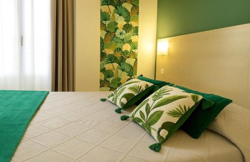 Menton Hotel | Hotel Parisien