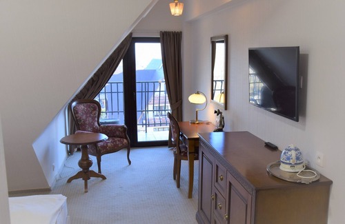 Zakopane Hotel | Hotel Paryski Art & Business