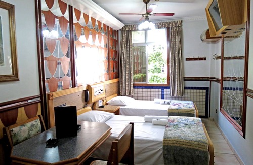 Central Zone Hotel | Hotel PC