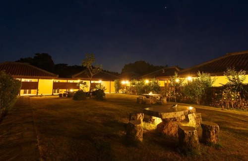 Taketomi-jima Taketomi-cho Hotel | Hotel Peace Island Taketomijima