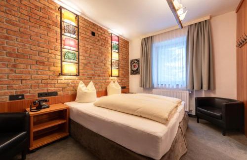 Sankt Anton am Arlberg Apartment | Hotel Pension Kirchplatz