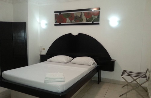 Calidonia Hotel | Hotel Pension Corona
