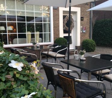 Valkenburg aan de Geul Hotel | Hotel Pension Oranje