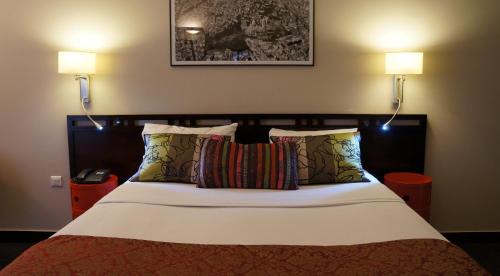 Quartier du Faubourg-Montmartre Hotel | Hotel Petit Lafayette