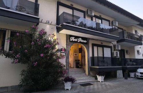 Neos Marmaras Hotel | Hotel Petunia
