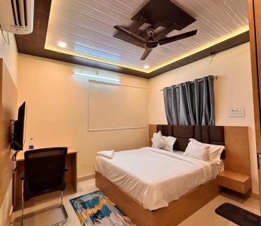 Varanasi House | Hotel PG House
