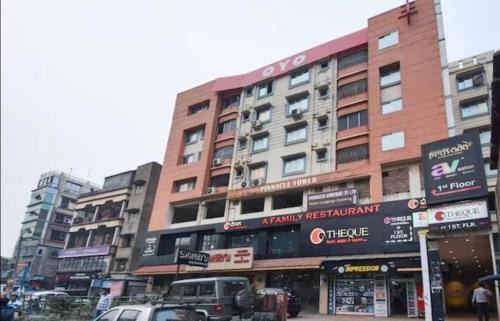 New Town Hotel | Hotel Pinnacle Tower - Near Airport
