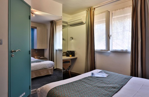 La Ciotat Hotel | Hotel Plage Saint Jean