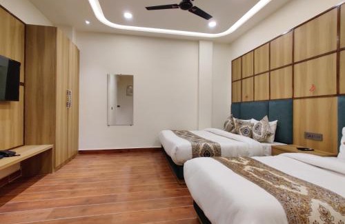 Amritsar Hotel | Hotel Platinum Stay InHouse Sanjha Chulha Restaurant