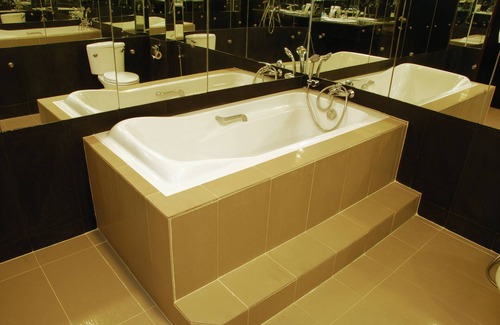 Tamwe Township Hotel | Hotel Platinum Tamwe
