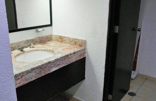 Zona Dorada Hotel | Hotel Playa Bonita