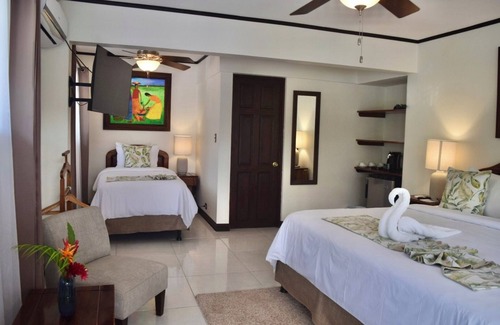 Manuel Antonio Hotel | Hotel Playa Espadilla y Gardens