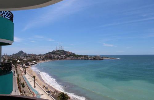 Mazatlan Hotel | Hotel Playa Marina
