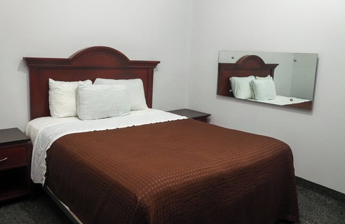 Tijuana Hotel | Hotel Plaza Hermosa