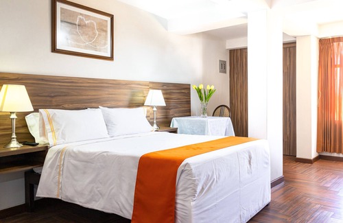 Miraflores Hotel | Hotel Plaza San Antonio