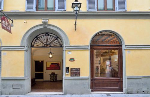 Santa Maria Novella Hotel | Hotel Porta Faenza