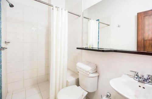 El Castillo Hotel | Hotel Portales Del Campestre