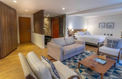 Cachoeira do Bom Jesus Hotel | Hotel Porto Sol Beach
