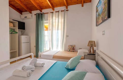 Himare Hotel | Hotel Portokali