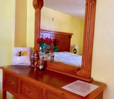 Mineral del Monte Hotel | Hotel Posada Castillo Panteon Ingles