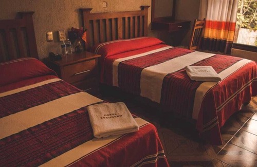 Santa Lucia del Camino Hotel | Hotel Posada Escudero