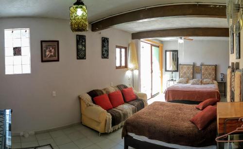 Taxco Hotel | Hotel Posada Spa Antigua Casa Hogar