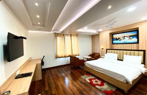 Gorakhpur Hotel | Hotel Pradeep Star Inn